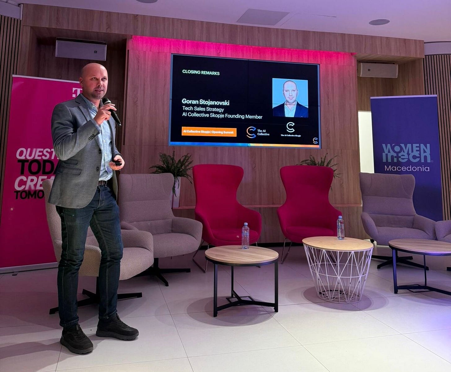 No alternative text description for this image