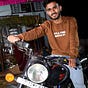 Lucky patel's avatar