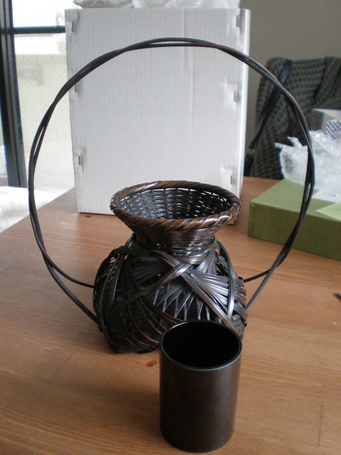 Traditional Woven Bamboo Flower Vase Traditional Woven Bamboo Flower Vase