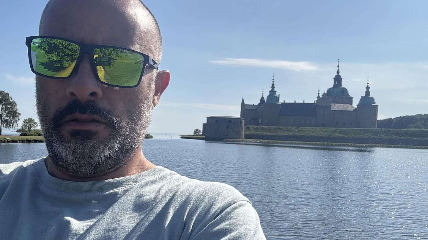 New Zealander Maui Koopu severely injured two girls who were reportedly his children, before killing himself, in Alvesta, Sweden. New Zealander Maui Koopu severely injured two girls who were reportedly his children, before killing himself, in Alvesta, Sweden.