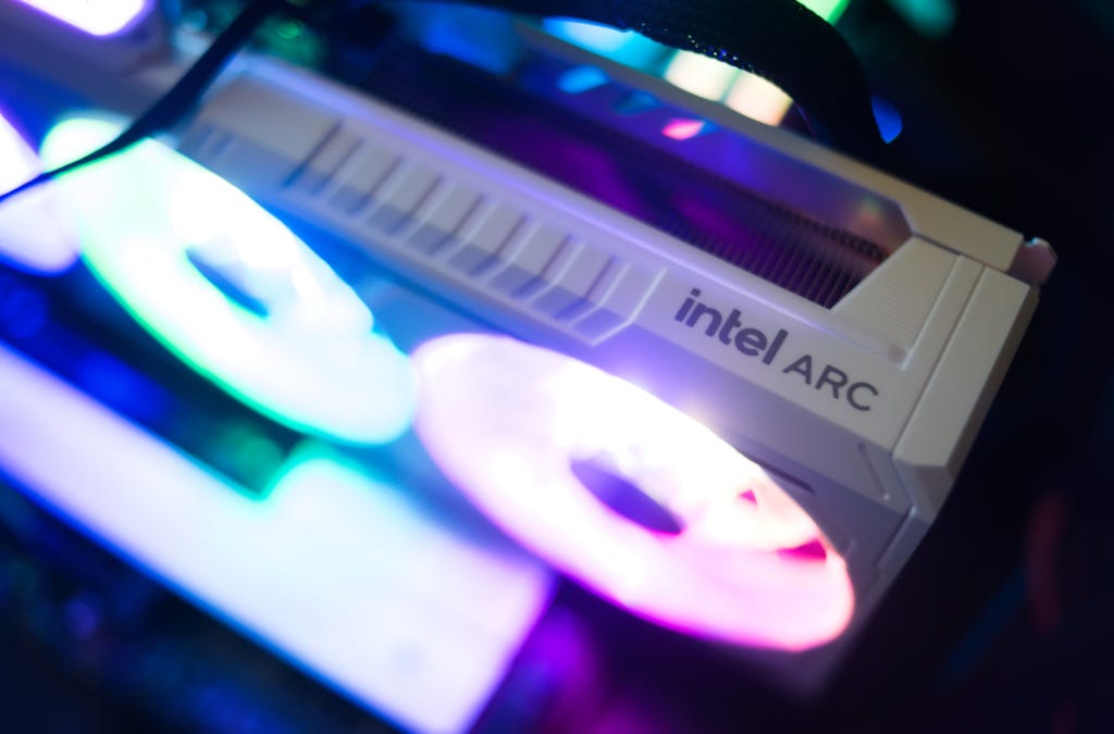 Raytracing on Intel’s Arc B580