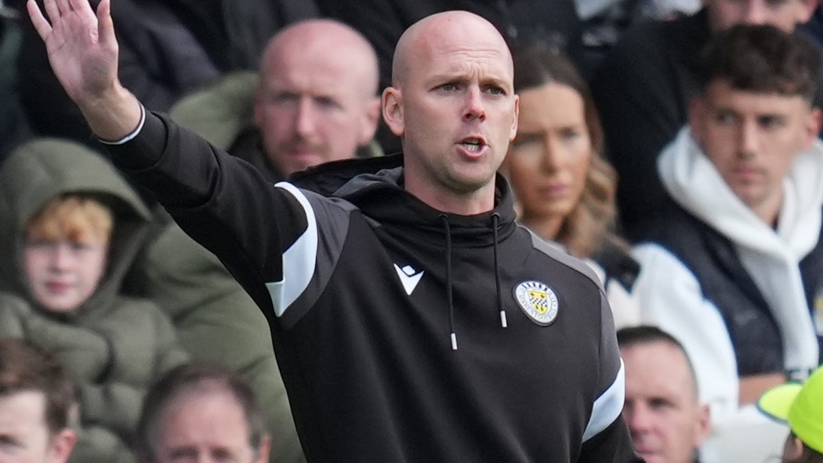 Craig McLeish on challenges vs Celtic, ‘growth’ to come for St Mirren & timeline for trio to return