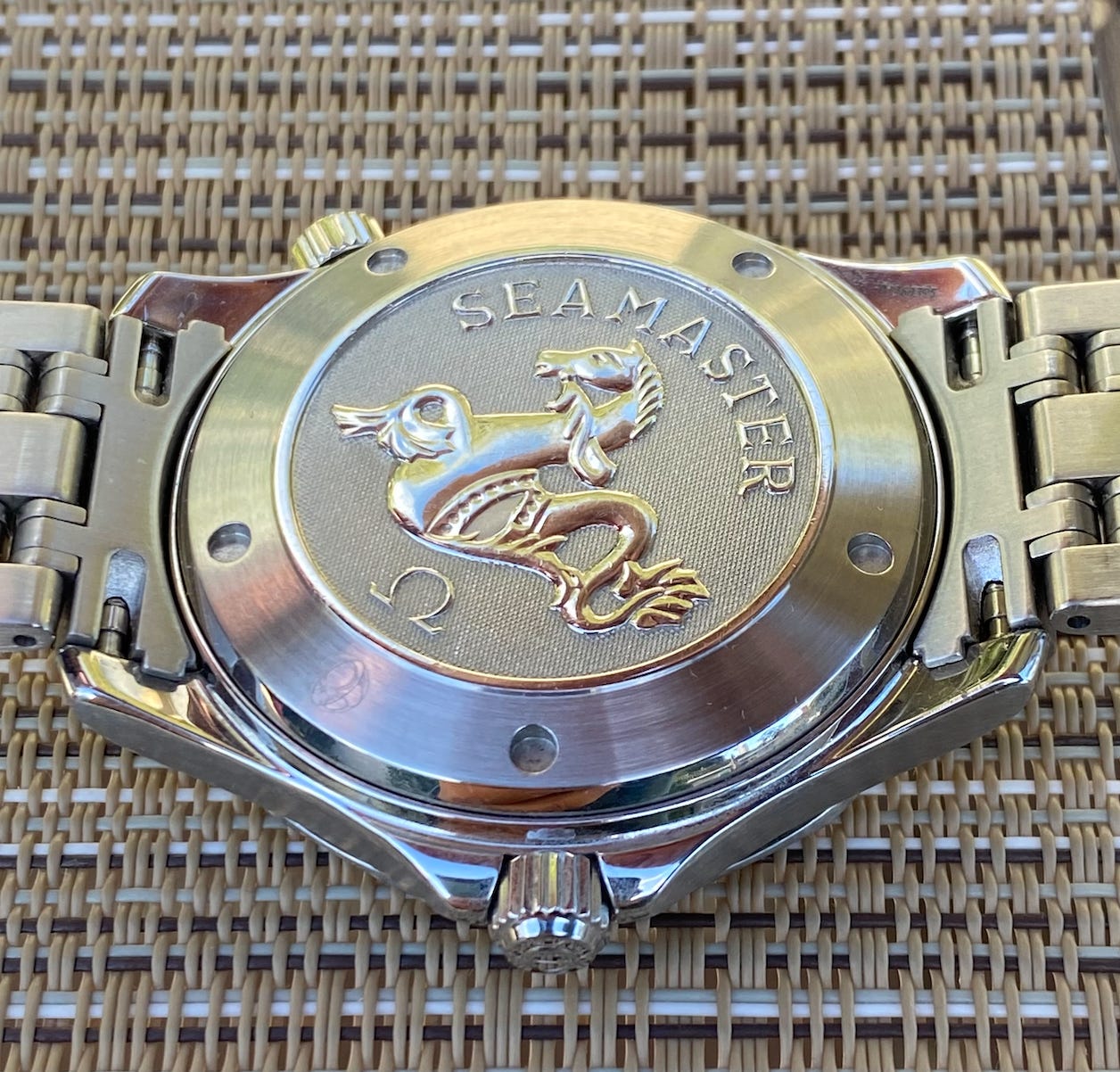 Review: Omega Seamaster Diver 300M 