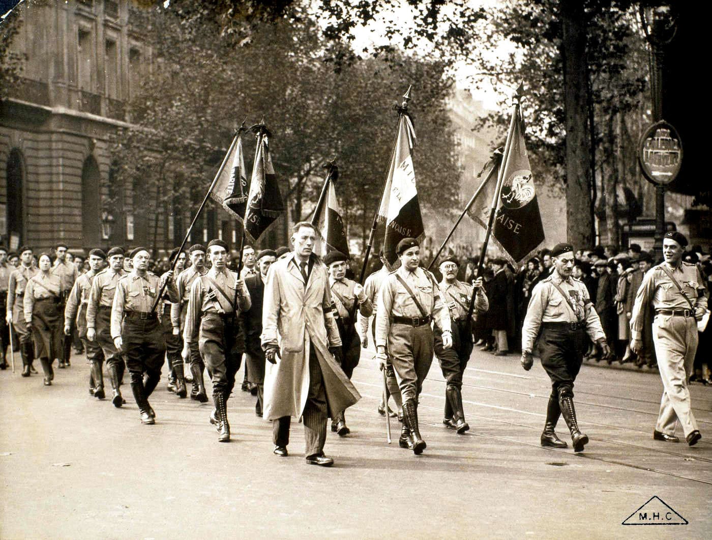 Les ligues des années 1930 | L'histoire par l'image