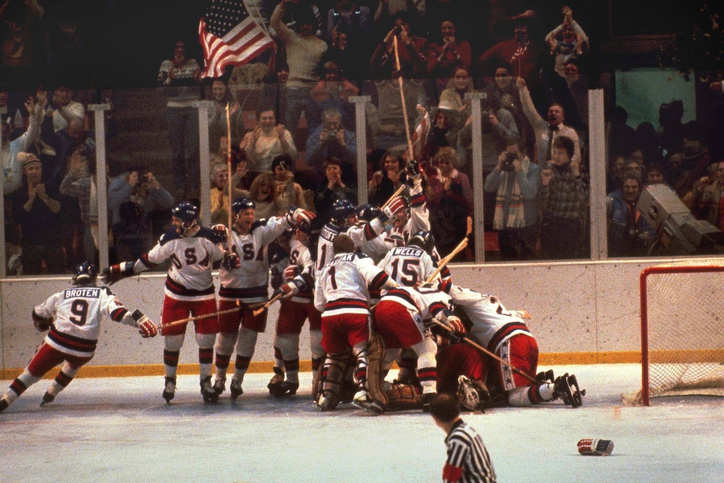 Revisiting the Miracle on Ice 40 years later with Al Michaels - The Boston Globe Revisiting the Miracle on Ice 40 years later with Al Michaels - The Boston Globe