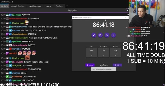 Streamer fica perplexo ao acordar e ver 85 horas em seu subathon