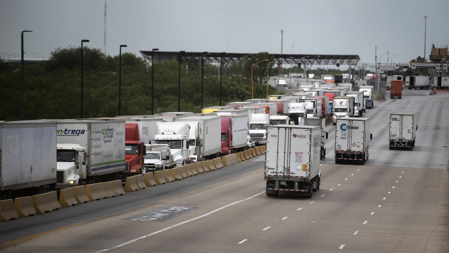 US-Mexico cross-border trucking traffic hits record ahead of election