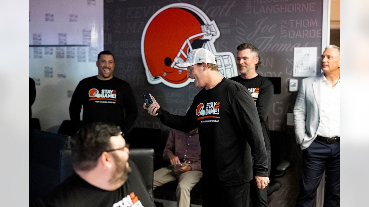 Linebackers Coach Jason Tarver in the draft room at CrossCountry Mortgage Campus during night two of the 2025 NFL Draft on April 25, 2025.