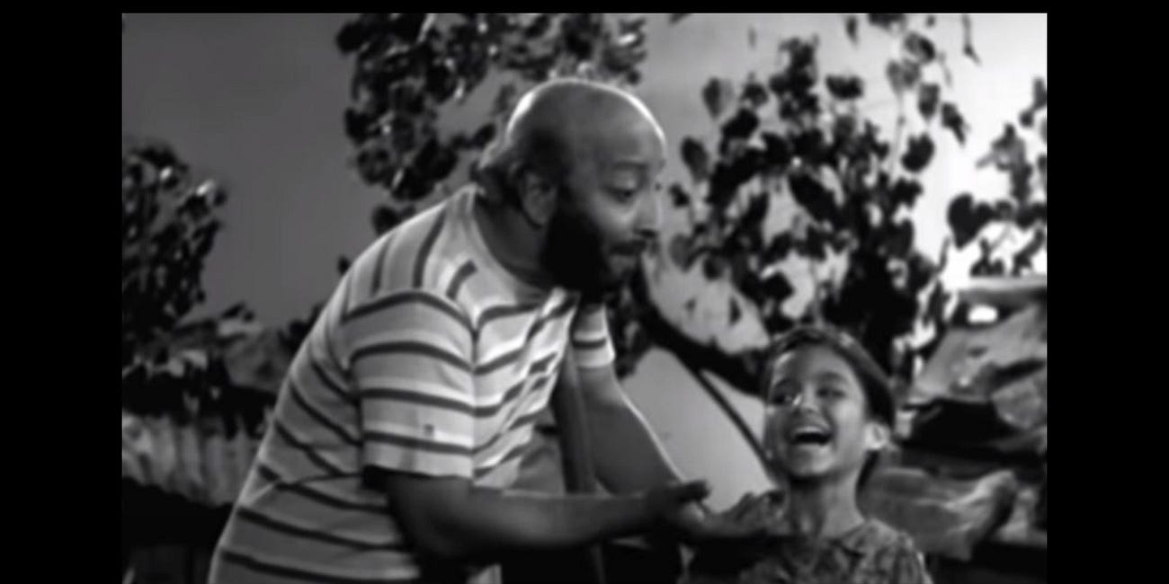 मुठ्ठी में है तकदीर हमारी। 