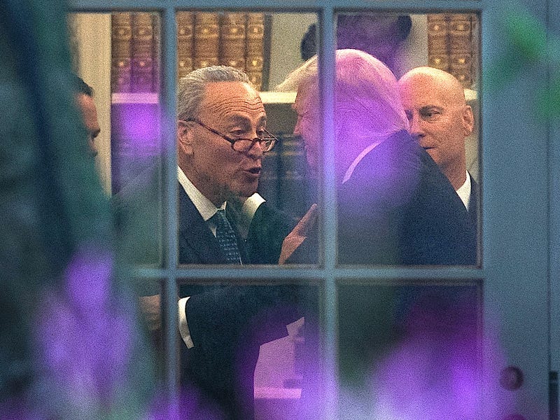 Trump's Relationship With Chuck Schumer - Business Insider