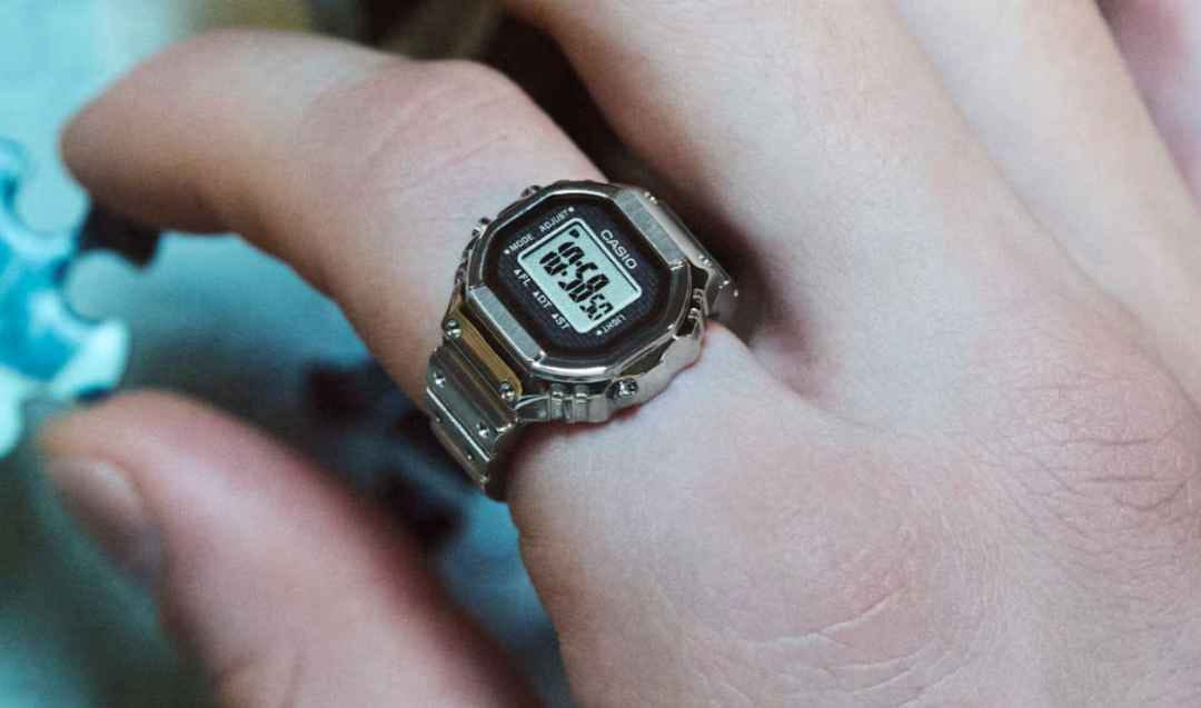 Image: Casio Image: Casio