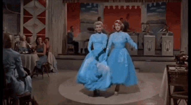 White Christmas GIF - White Christmas - Discover & Share GIFs