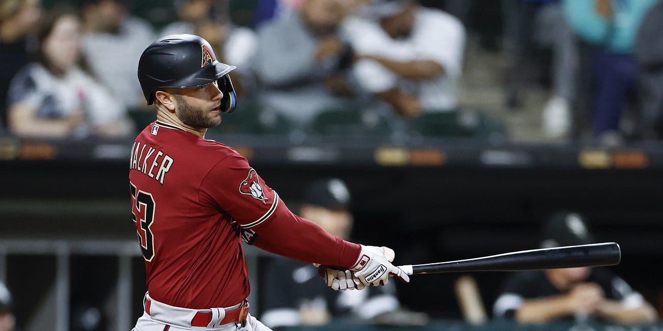 D-backs listed as team in the mix to sign first baseman Christian Walker