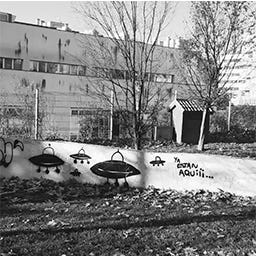 Un Flâneur Weird