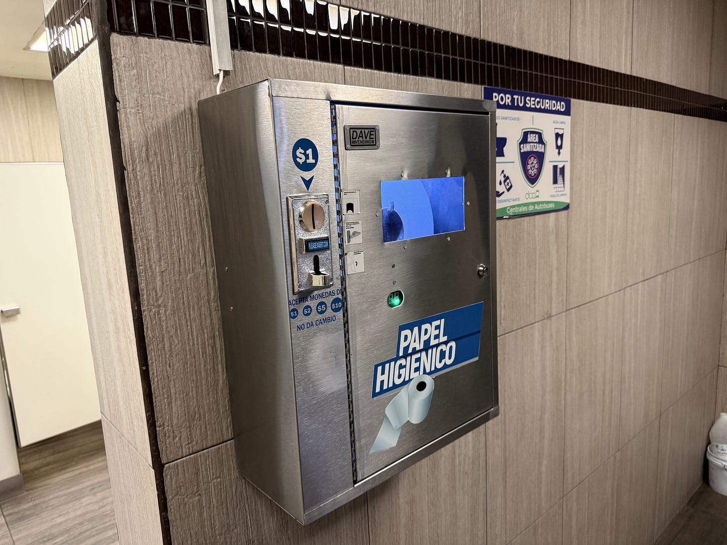 Toilet paper dispenser