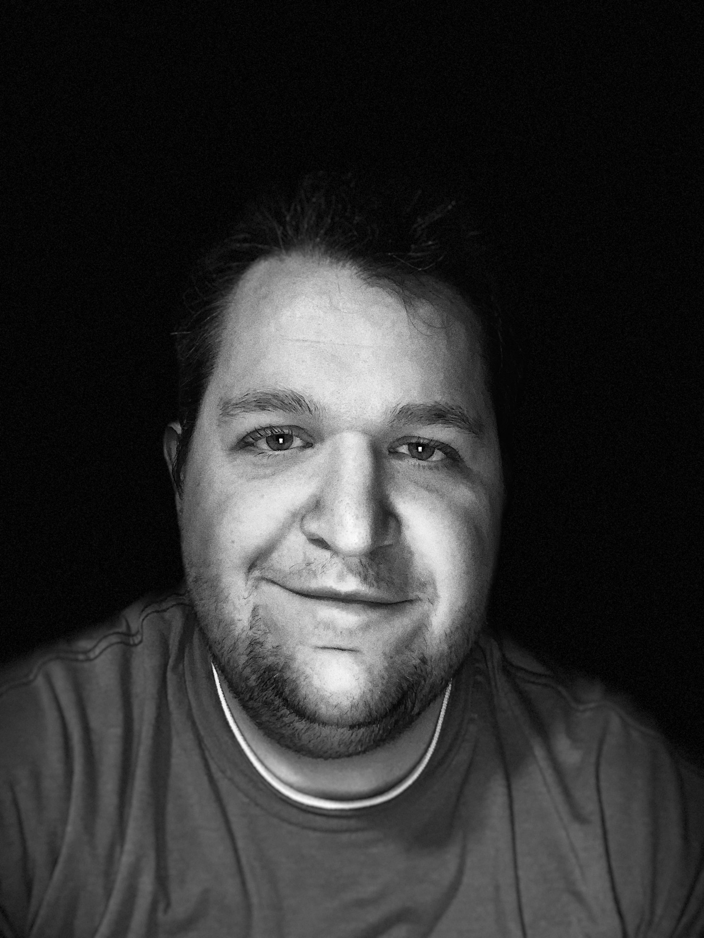 Substack profile picture for @sdl