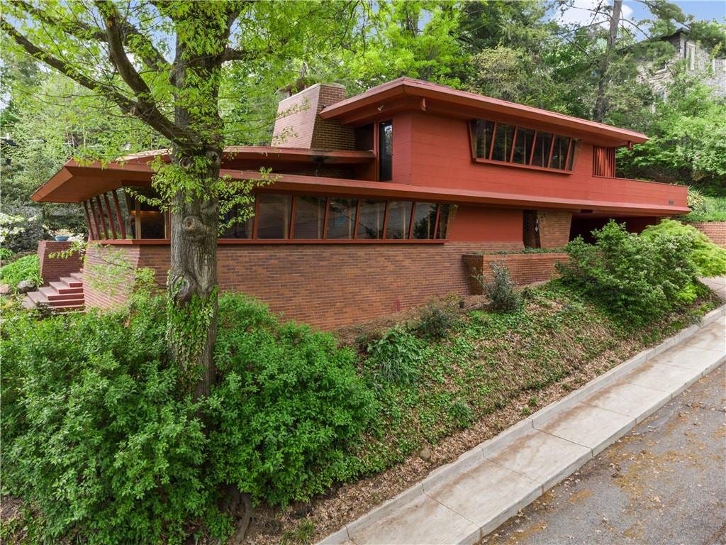 MCM Masterpiece in Pittsburgh, PA - $1,200,000 MCM Masterpiece in Pittsburgh, PA - $1,200,000
