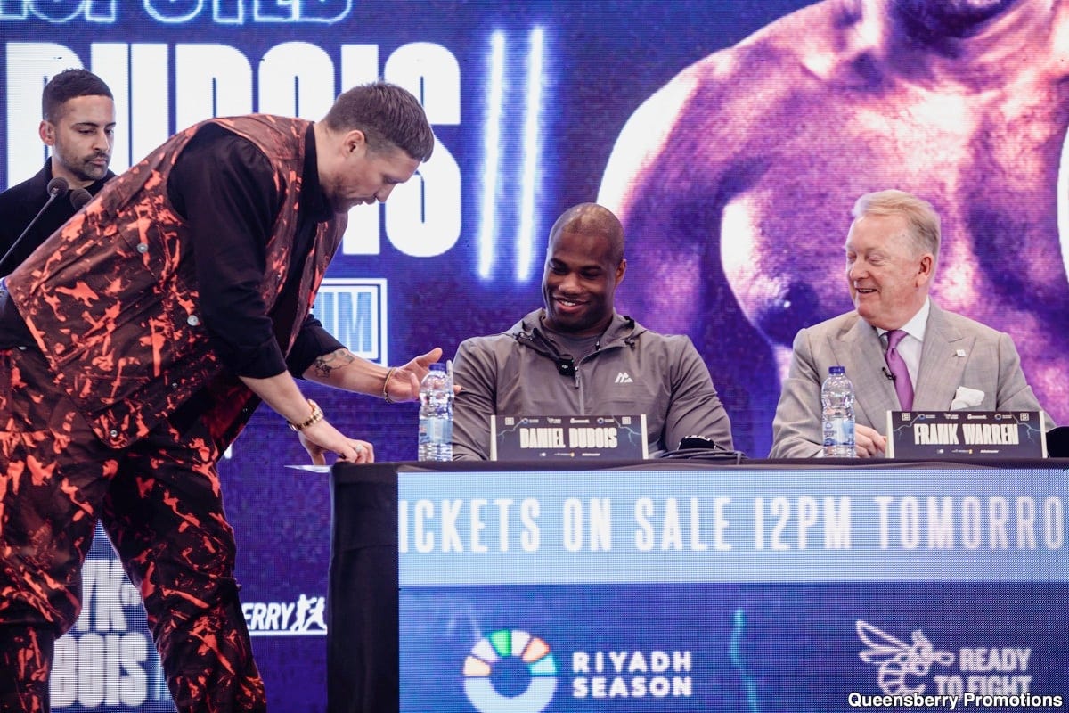 Image: Johnny Nelson Predicts Usyk Will Stop Dubois Again in July 19th Rematch