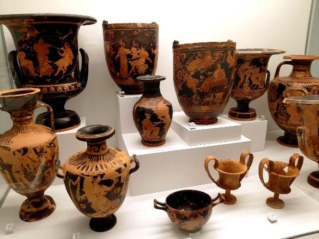 Come sapevano i nostri greci delle saghe della madrepatria? Dalle decorazioni 
