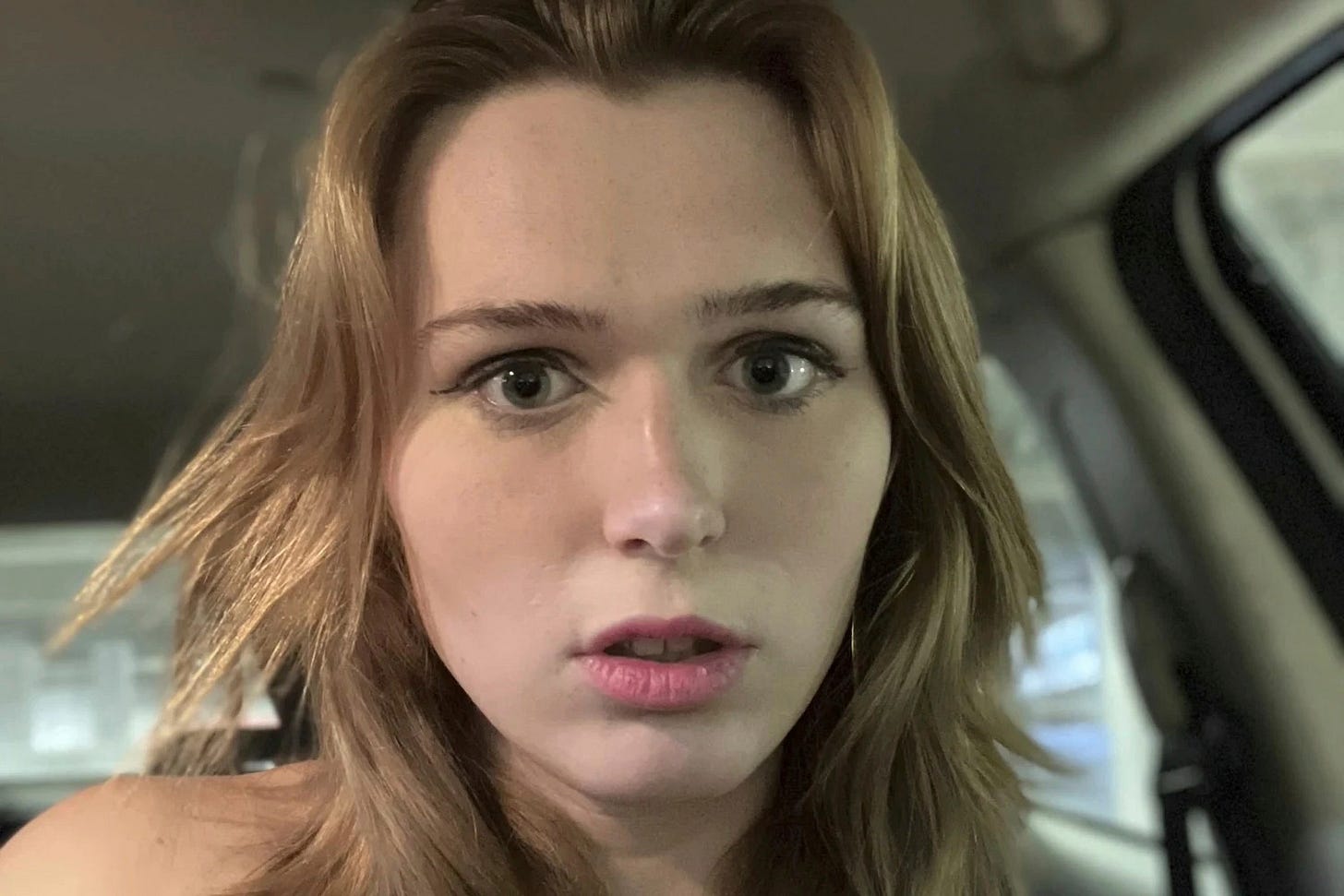 Marcy Rheintgen, la joven que se enfrenta a una posible pena de 60 días de cárcel en EEUU por entrar en un baño femenino. Marcy Rheintgen, la joven que se enfrenta a una posible pena de 60 días de cárcel en EEUU por entrar en un baño femenino.