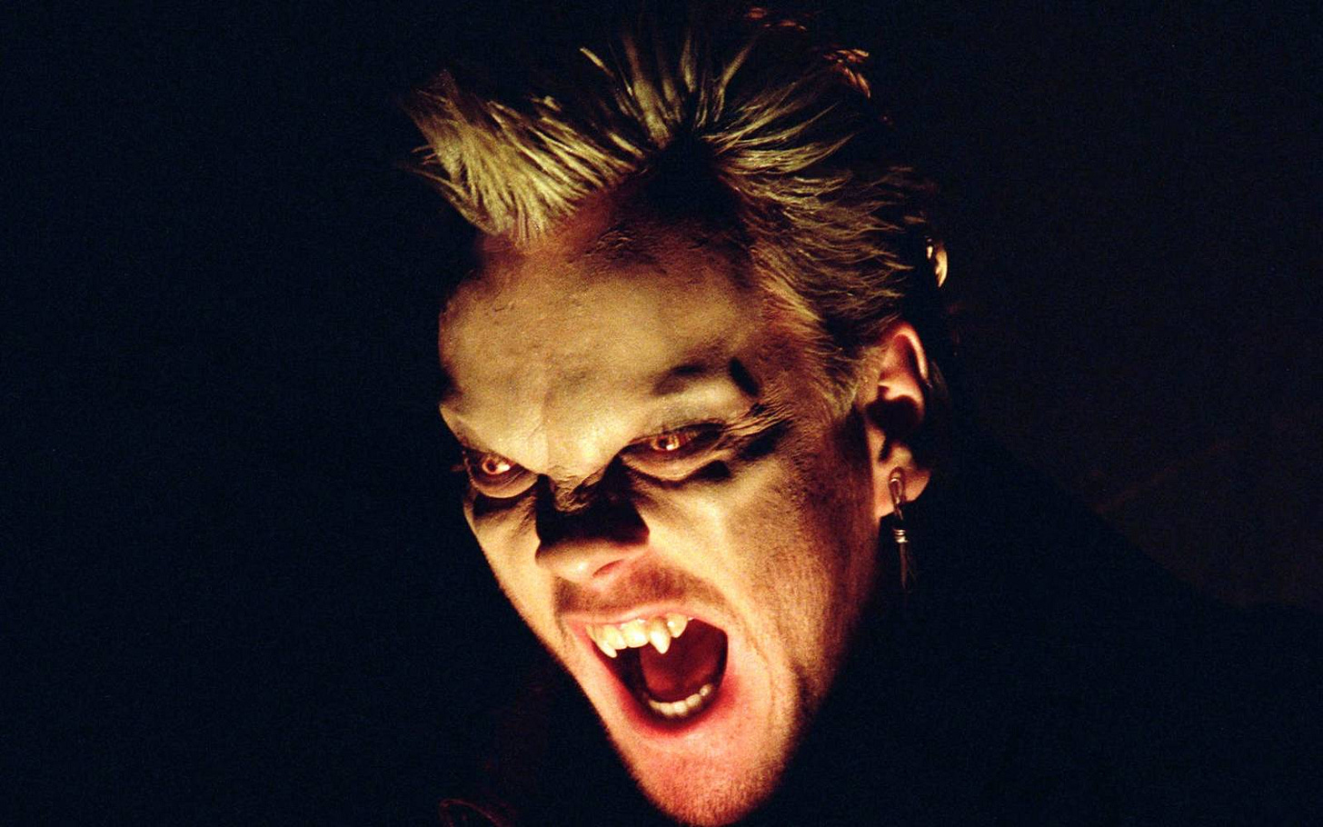 The Lost Boys Secretly Set Up A Sequel With Kiefer Sutherland's David