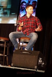 dallas_con_2015_phone_1247_WM