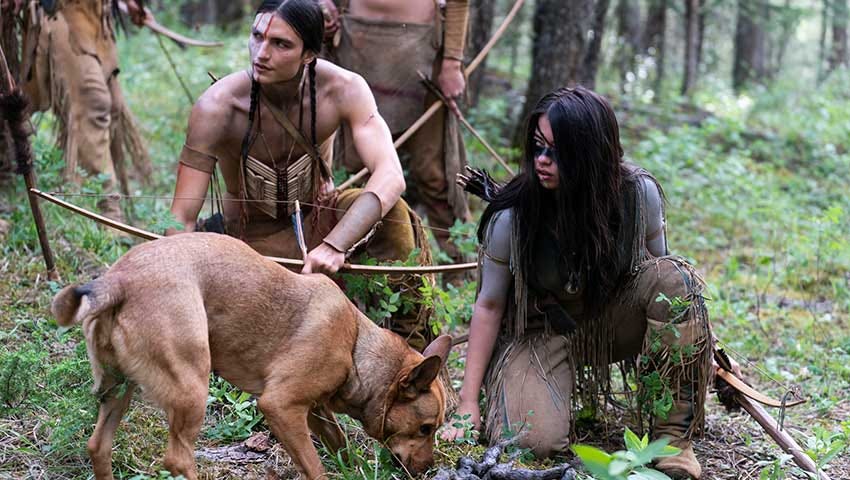 Prey' Movie Review: More Clever Than The Original | New Series and Movie Reviews | Articles Prey' Movie Review: More Clever Than The Original | New Series and Movie Reviews | Articles