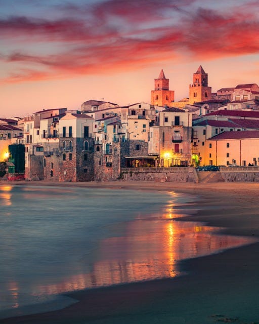 May be an image of castle and Camogli