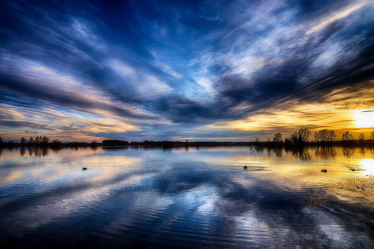 5120x2880 4K Beautiful Sunrise Reflection 5K Wallpaper, HD Nature 4K  Wallpapers, Images, Photos and Background - Wallpapers Den