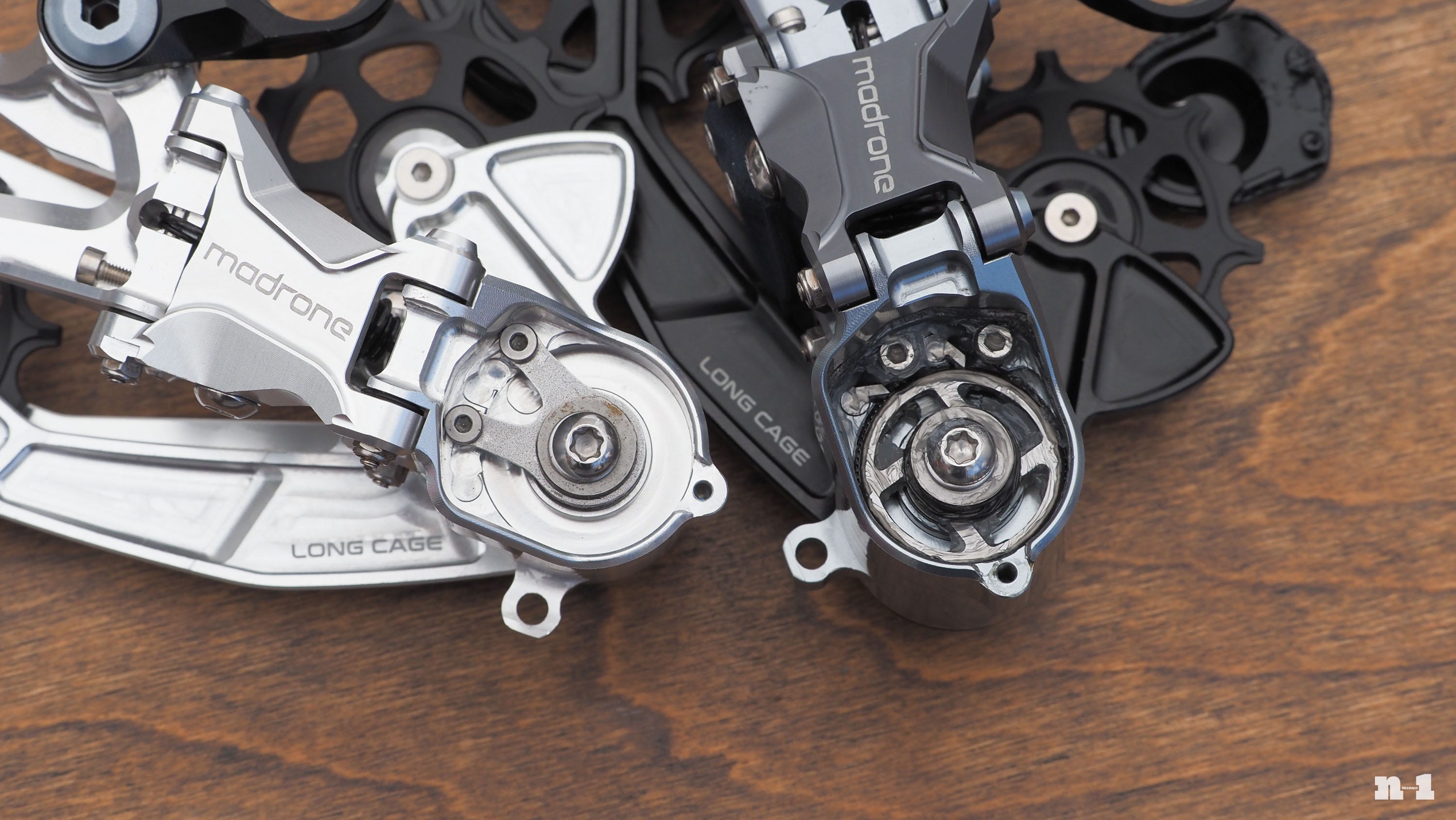 Madrone ratchet clutch