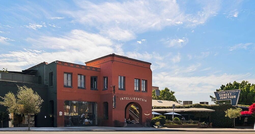 carousel photo #1 (MLS)