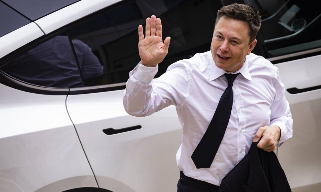 Elon Musk doa quase US$ 6 bilhões em ações da Tesla para caridade - Jornal  O Globo