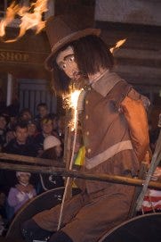 Lewes_Bonfire,_Guy_Fawkes_effigy Lewes_Bonfire,_Guy_Fawkes_effigy