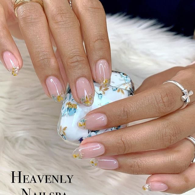 5 of Houston's best nail salons/techs according to our followers 5 of Houston's best nail salons/techs according to our followers