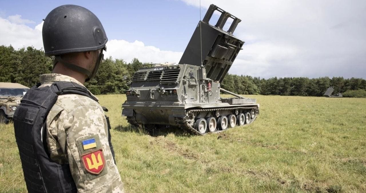 M270_HIMARS_UKR_01.jpg M270_HIMARS_UKR_01.jpg