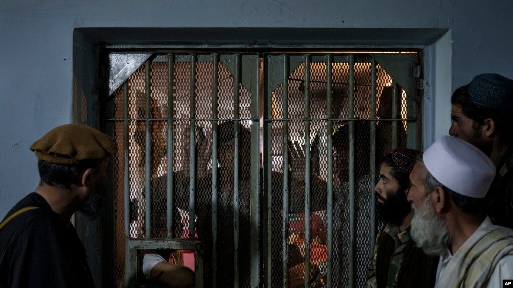 UNAMA REPORT ON DE FACTO SECURITY SECTOR ACCOUNTABILITY EFFORTS BY THE TALIBAN