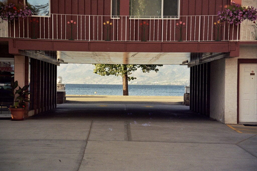 Motel, Okanagan Valley, Kanada, Canada, Roadtrip, Rundreise, Strand, Beach Motel, Okanagan Valley, Kanada, Canada, Roadtrip, Rundreise, Strand, Beach