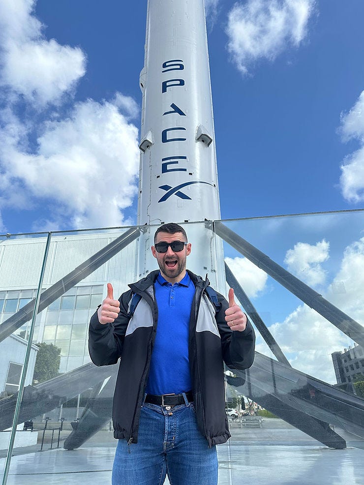 Stephen lands in California image Stephen lands in California image