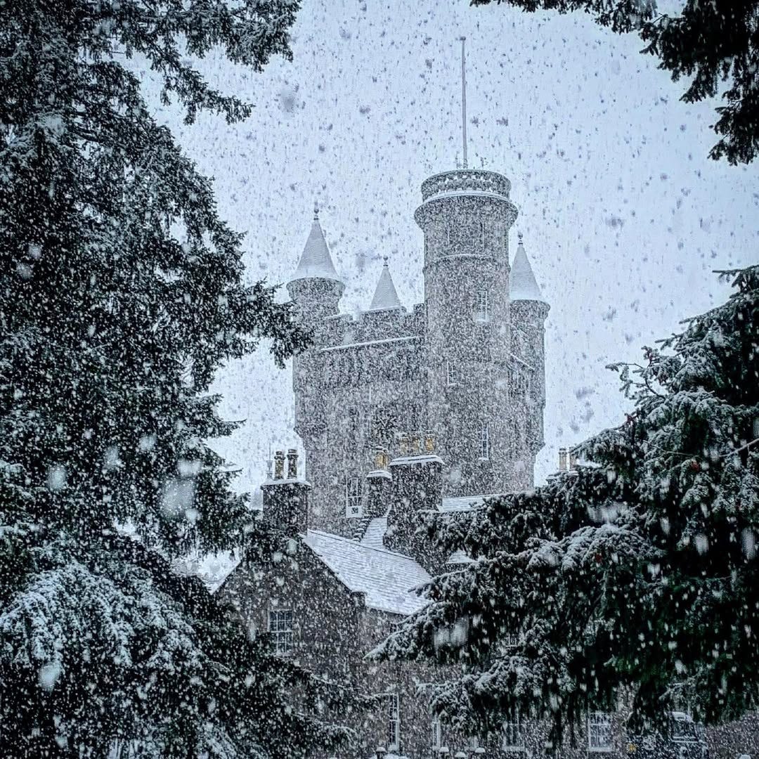 Balmoral Castle in snow Balmoral Castle in snow