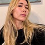 Mia Park's avatar
