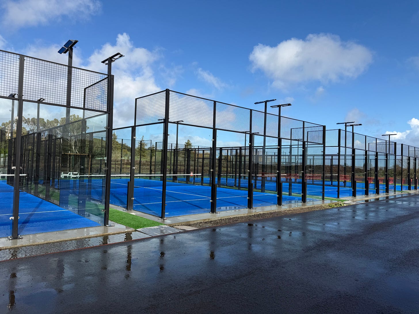 Padel courts at Flyte Racquet Club