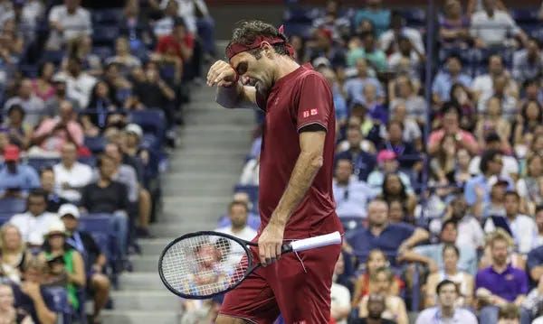 Roger federer sweating at the US  Open
