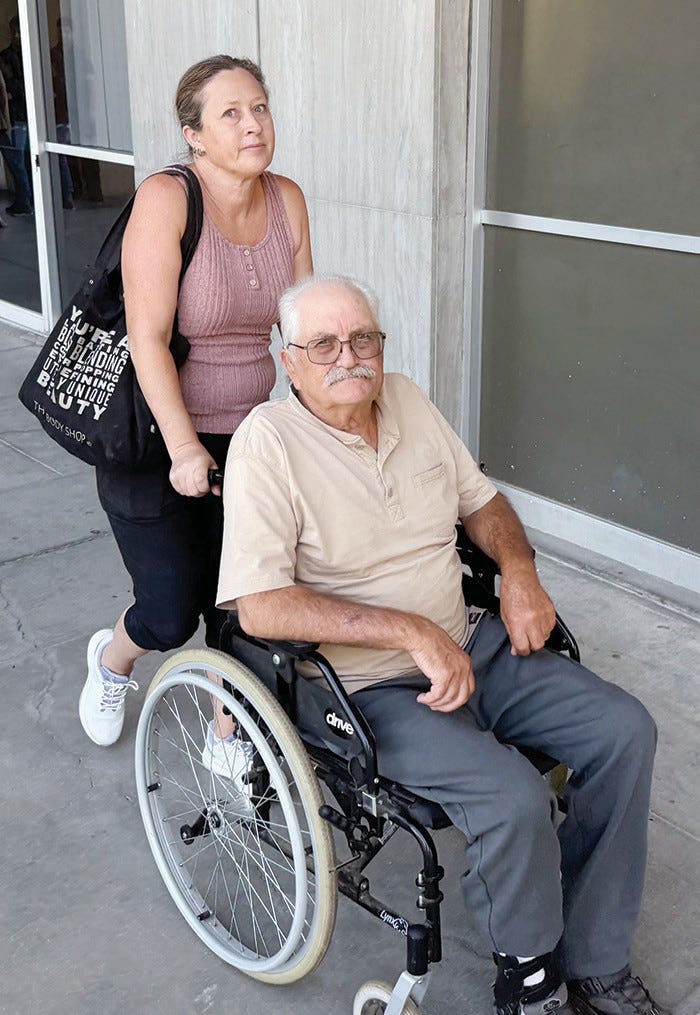Ed Wackerman leaves the Fresno County Superior Courthouse June 16 with his daughter, Julie Leonard Smith. The Oak Fire arson trial could begin in November. Photo by Tom Lyden Ed Wackerman leaves the Fresno County Superior Courthouse June 16 with his daughter, Julie Leonard Smith. The Oak Fire arson trial could begin in November. Photo by Tom Lyden