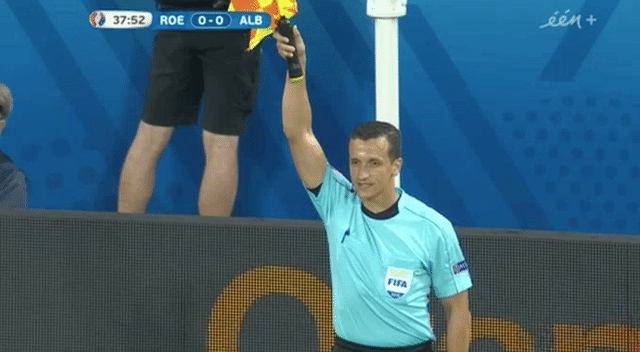 Linesmans GIFs - Find & Share on GIPHY