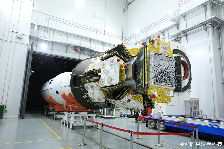 Eleven Geespace satellites mounted to Jielong-3's payload adapter ahead of fairing encapsulation.