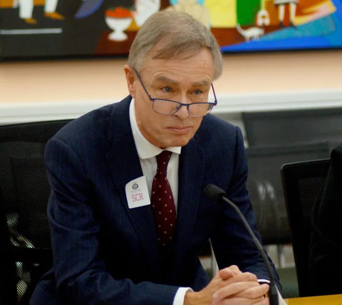 BLOBUDSMAN SHOWS HIS TRUE COLOURS