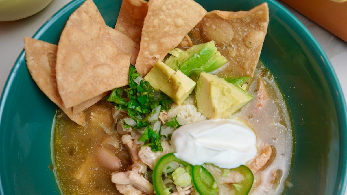 Green Chicken Chili - by Sistersnacking - The subSNACK