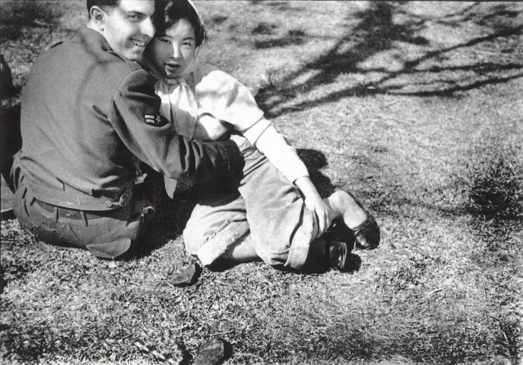G.I. and a Woman at Ueno Park, 1953. Kawada Kikuji G.I. and a Woman at Ueno Park, 1953. Kawada Kikuji