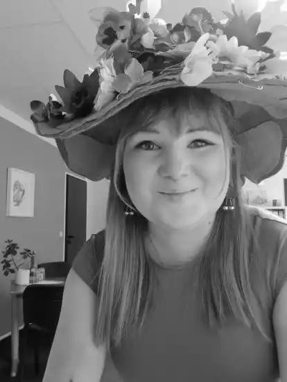 Frauke Winter ist tot. Sie war beim Kulturbüro Bremen-Nord für die Seniorenarbeit zuständig. Frauke Winter ist tot. Sie war beim Kulturbüro Bremen-Nord für die Seniorenarbeit zuständig.