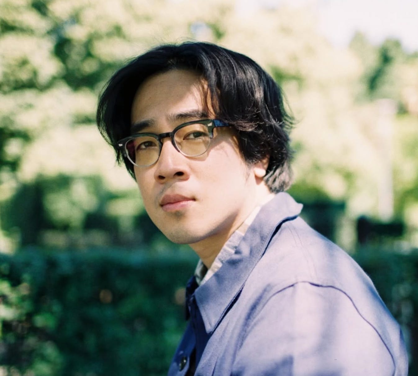 On April 3, 2026, award-winning singer-songwriter Charlie Lim premiered “Nobody’s Home,” the lead single from his highly anticipated third album, Daydream.
